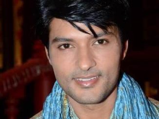 Anas Rashid as Suraj Arun Rathi