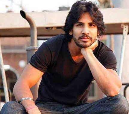 Raghu aka Krip Kapoor Suri