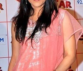 Daya Jethalal Gada original name is Disha Vakani