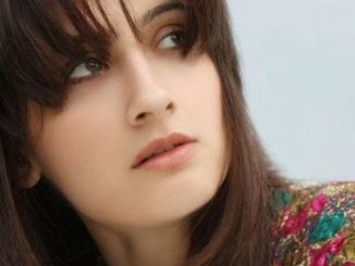 Durga Thakur original name is Sanjeeda Sheikh