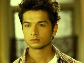 Nikhil Tiwari original name is Fahad Ali