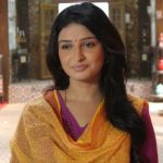 Avani original name is Shweta Munshi