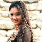 Shalu Pandey original name is Sara Khan