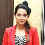 Jiya Malhotra original name is Shruti Seth