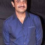 Rohit original name is Vivek Mushran